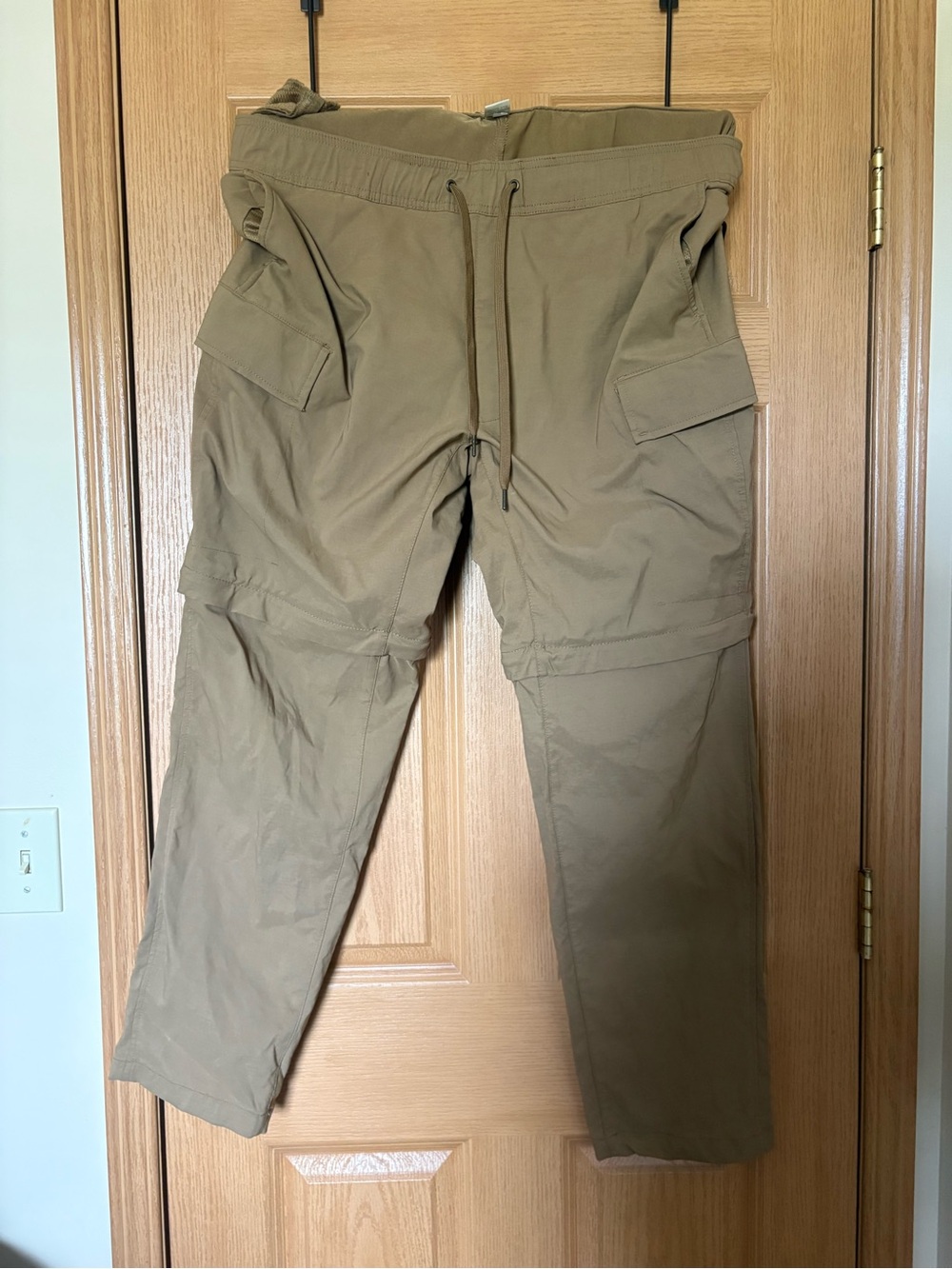 Men's Lake & Trail Khaki Utility Cargo Pants with Drawstring Waist